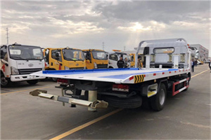 迁安市汽车救援补胎